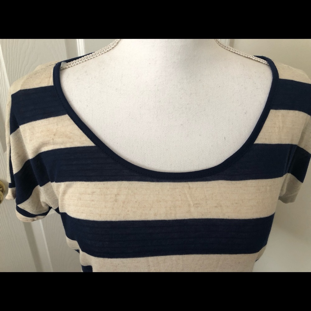 ๐ 2/$12 NWT Charlotte Russe Top - Picture 4 of 8